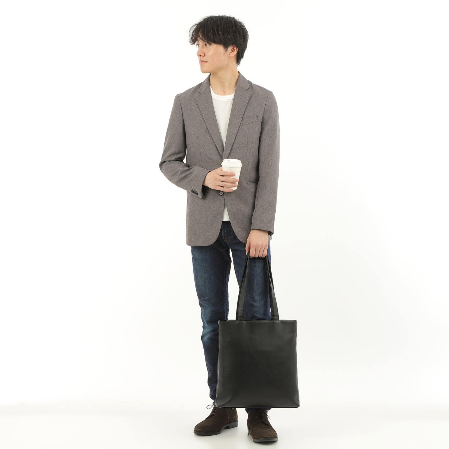 大きすぎず小さすぎず縦長のトートバッグ