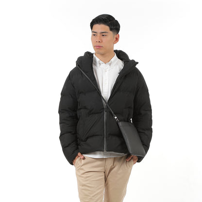 長財布と大型スマホが入るポシェット