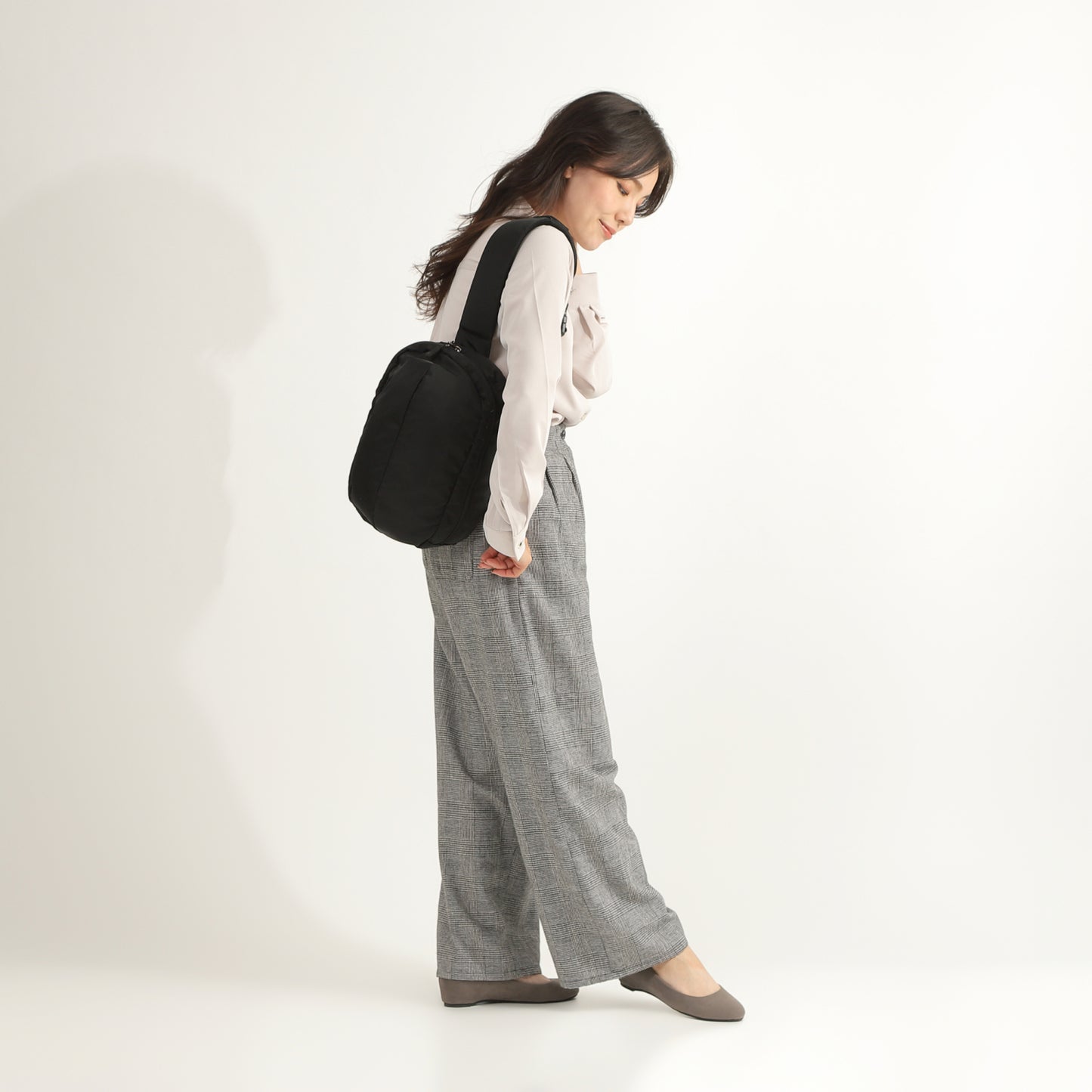 ゆとり収納ちょっと大きめ ボディバッグ